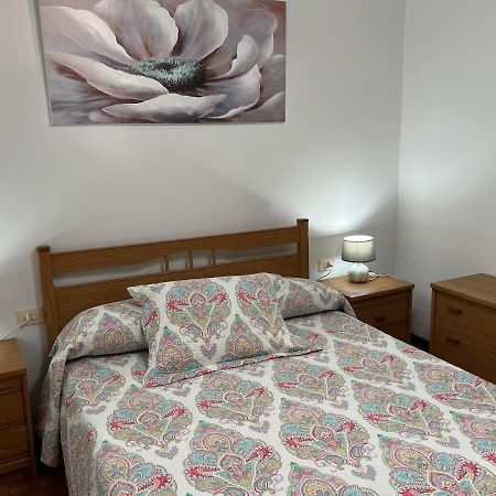Apartamentos Playa De La Concha Porto de Espasante Bagian luar foto