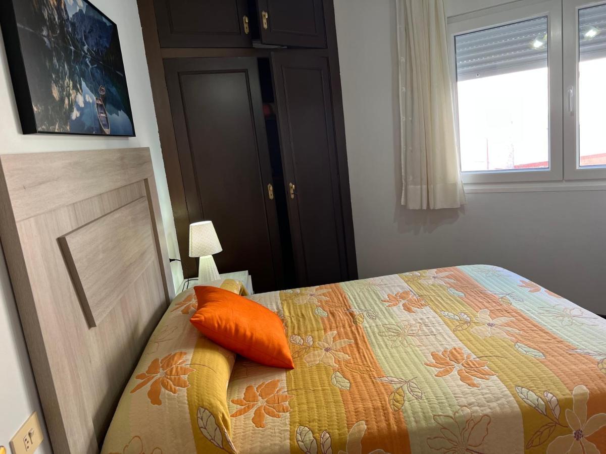 Apartamentos Playa De La Concha Porto de Espasante Bagian luar foto