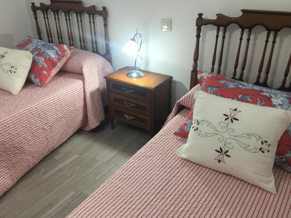 Apartamentos Playa De La Concha Porto de Espasante Bagian luar foto